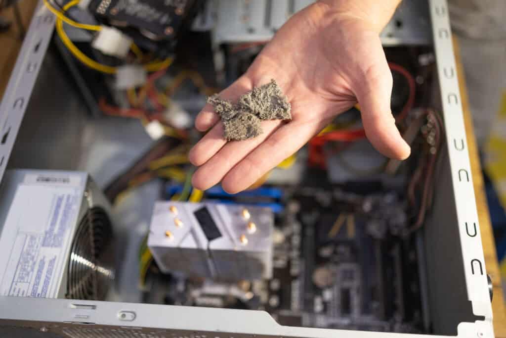 cobwebs-and-dust-sway-in-the-wind-in-a-computer